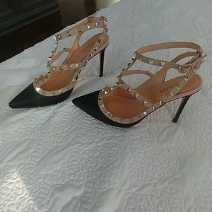 Black /Nude Studded high heels size 8.5